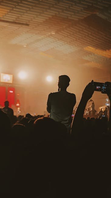 The Unpredictable Heart of Live Shows (Image Credits: Pexels)