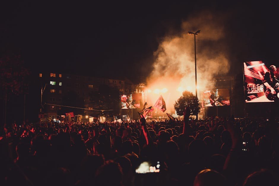 The 1980s: Resilience Amid Challenges (Image Credits: Pexels)