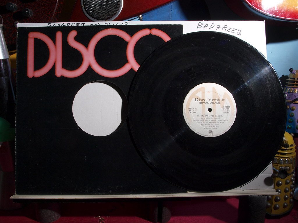 "Summer of '69" (badgreeb RECORDS - art -photos, Flickr, CC BY-SA 2.0)