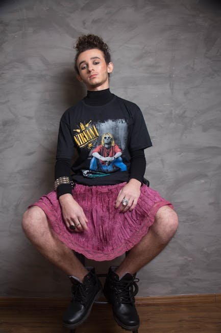 Grunge Flannels and Oversized Tees in the 1990s (Image Credits: Pexels)