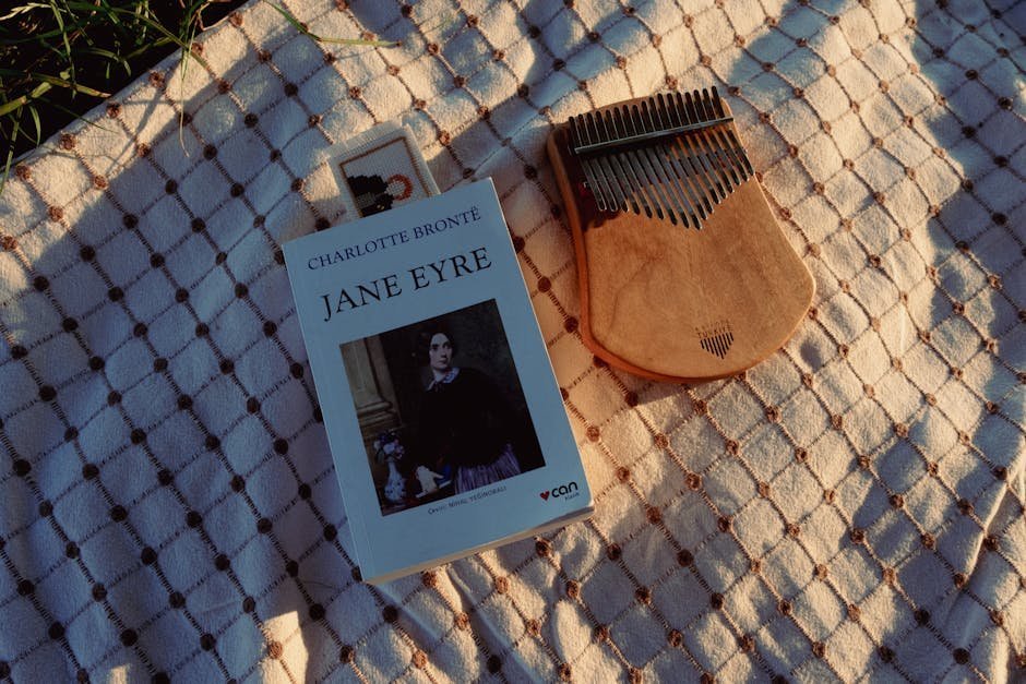 Jane Eyre by Charlotte Brontë (Image Credits: Pexels)
