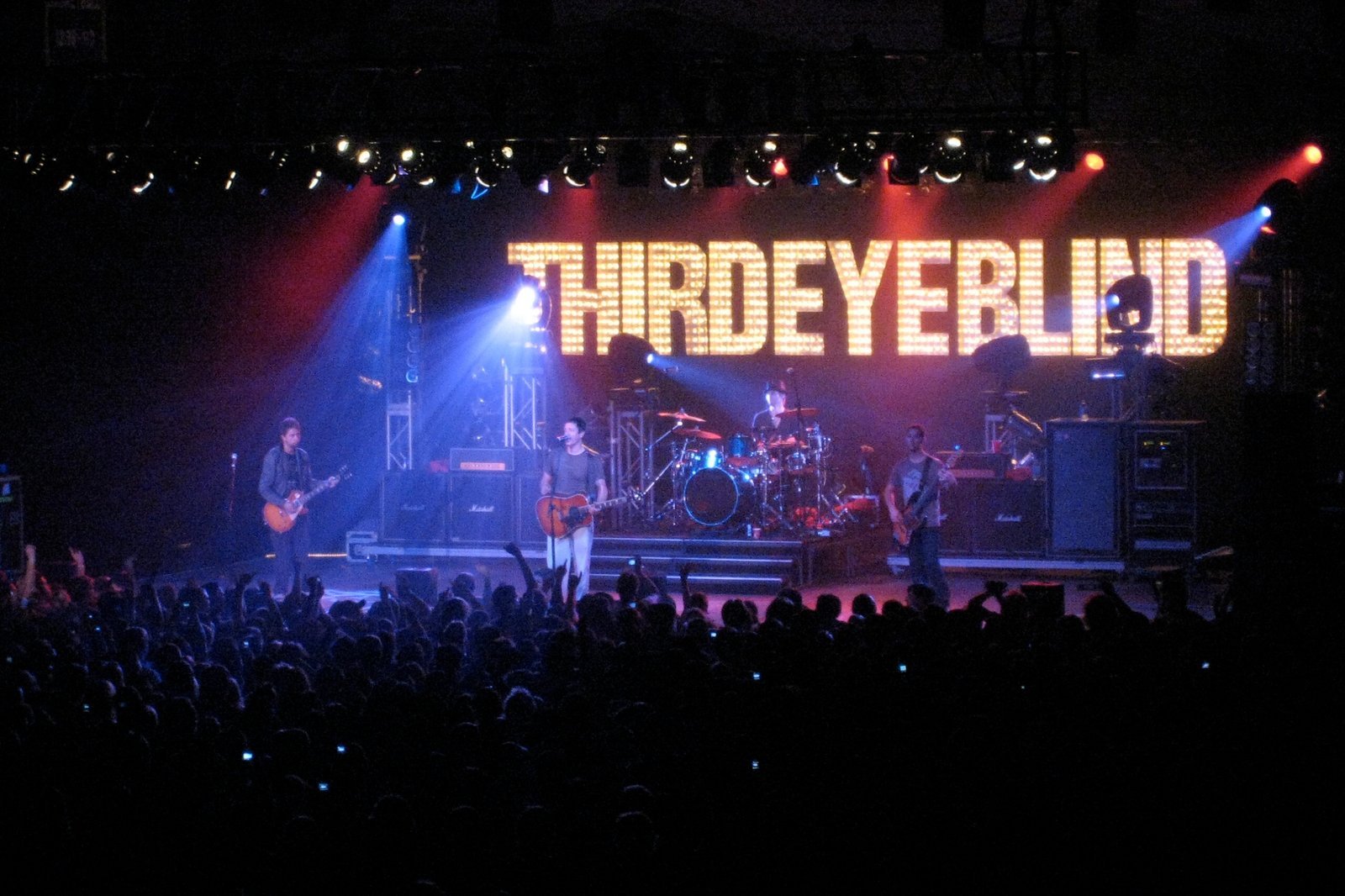 "Semi-Charmed Life" by Third Eye Blind (Taken by bdesham with a Canon PowerShot SD800., CC BY-SA 4.0)
