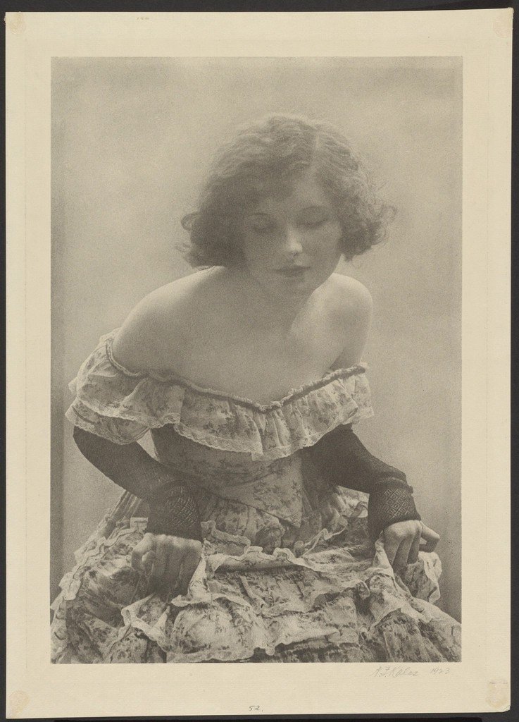 Clara Bow's Tabloid Torment (Image Credits: Rawpixel)