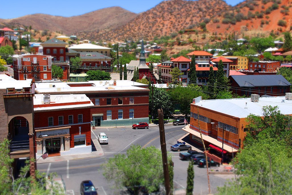 2. Bisbee, Arizona (A Guy Named Nyal, Flickr, CC BY-SA 2.0)