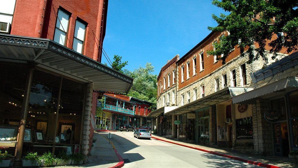 10 Underrated Travel Destinations in the US That Feel Like Stepping Back in Time