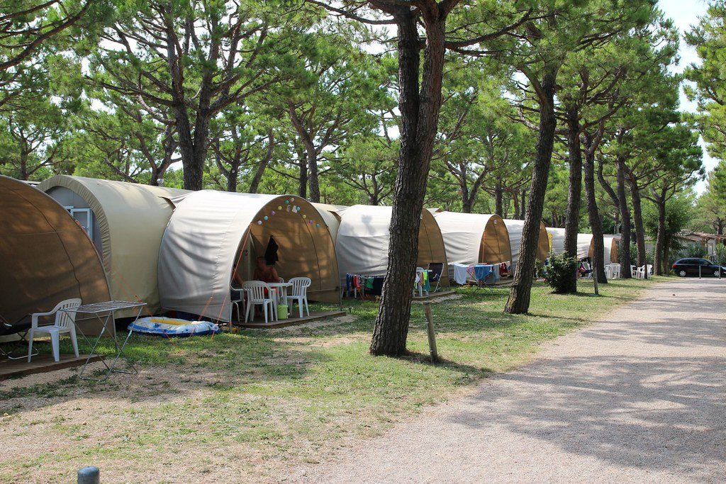 Comfort's Lasting Impact on Festival Culture (JetCamp.com, Flickr, CC BY 2.0)