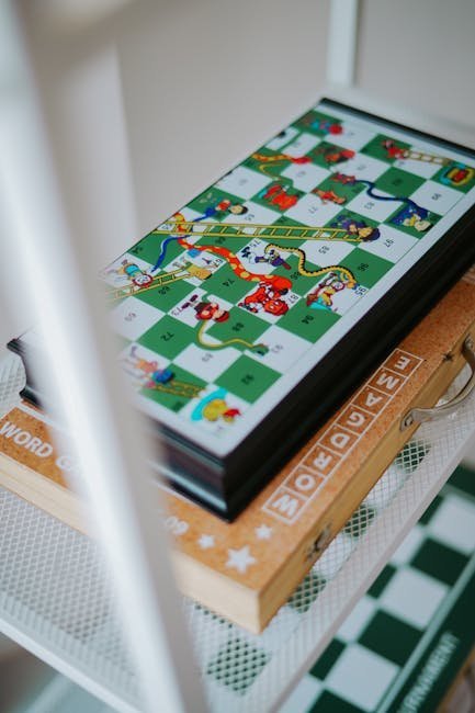 Chutes and Ladders (Image Credits: Pexels)