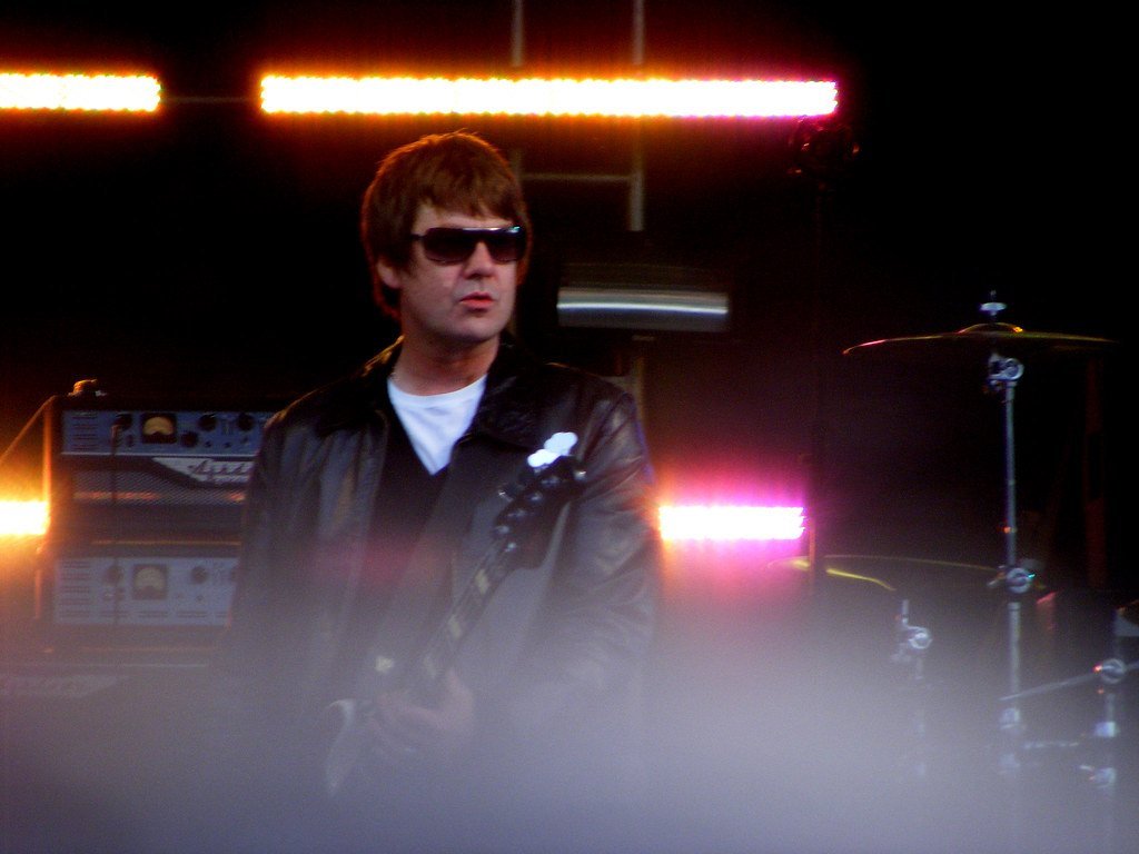 4. Fallin' Rain by Link Wray (1971) (Jo Jakeman, Flickr, CC BY 2.0)