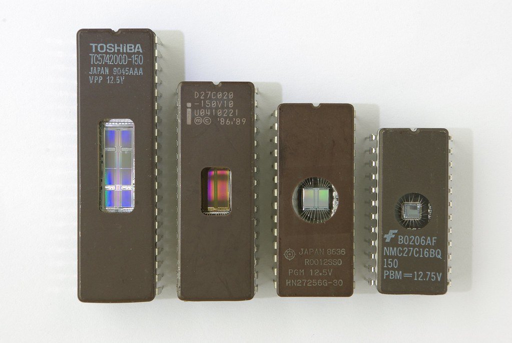 Flash Memory: Fujio Masuoka's 1984 Invention (yellowcloud, Flickr, CC BY 2.0)