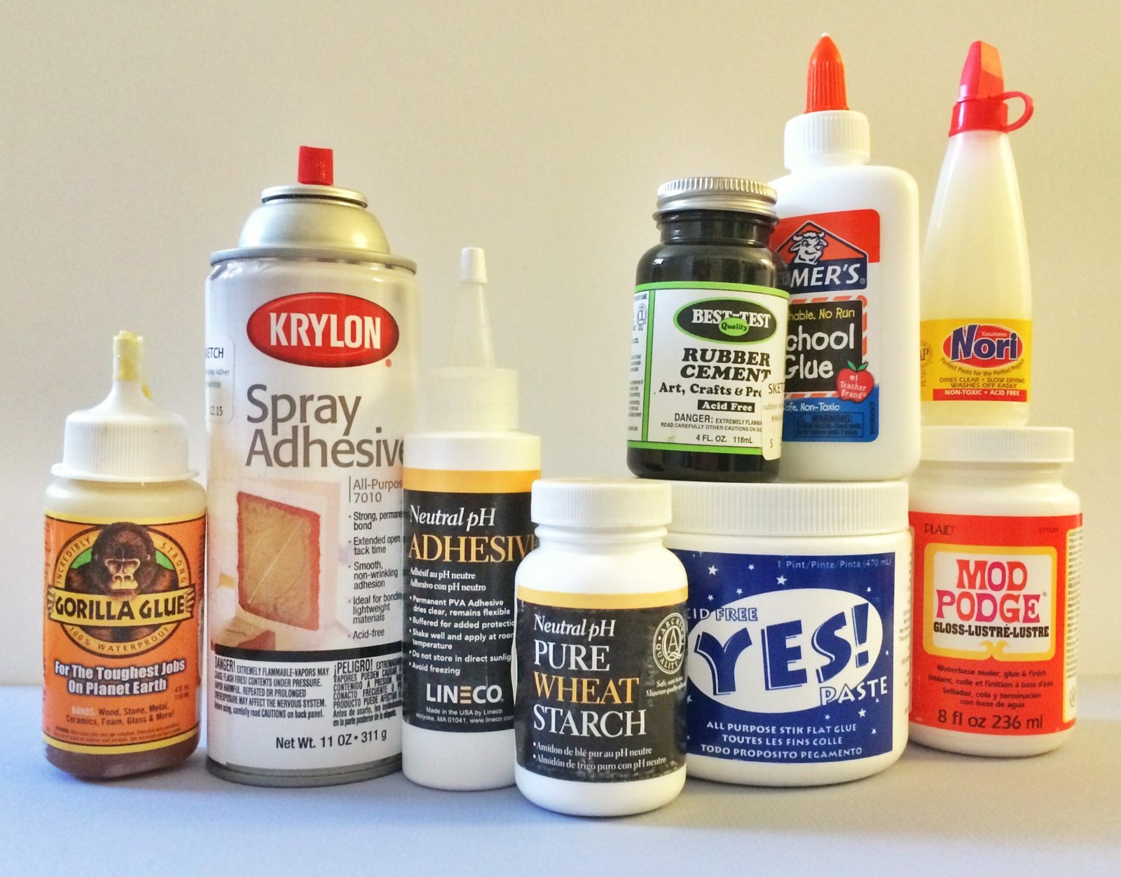 Super Glue (By Amy M Lavine, CC BY-SA 4.0)