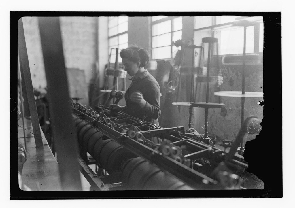 The Industrial Revolution (c. 1760) (Image Credits: Rawpixel)