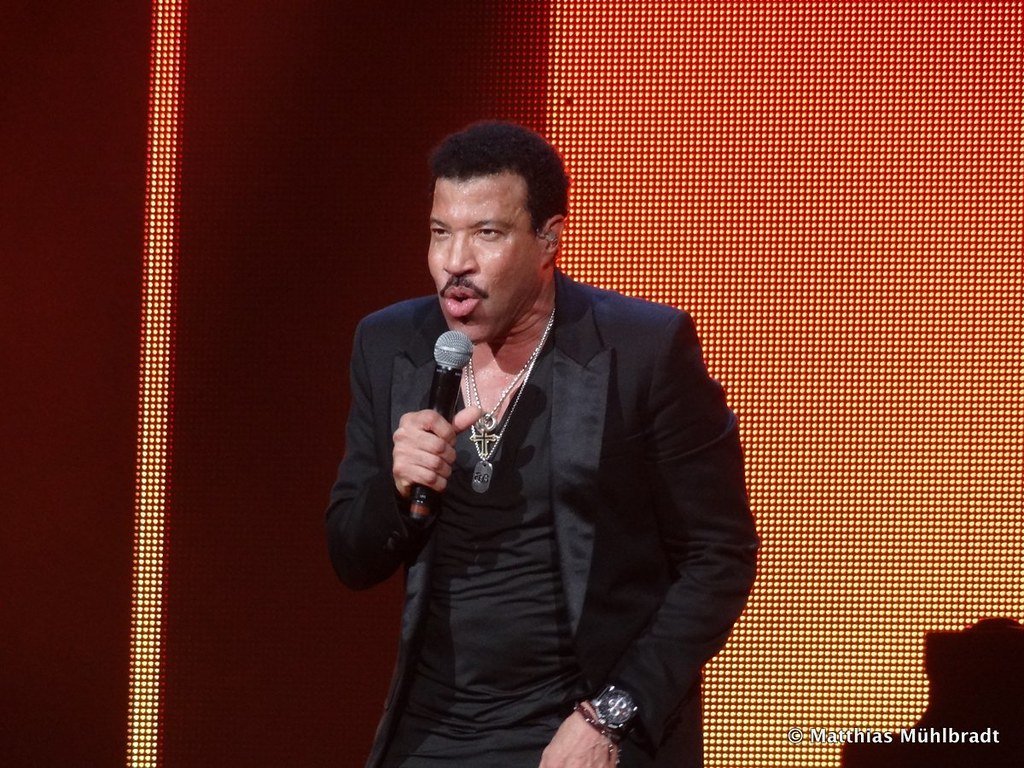 Lionel Richie (U2gigs.com, Flickr, CC BY-SA 2.0)