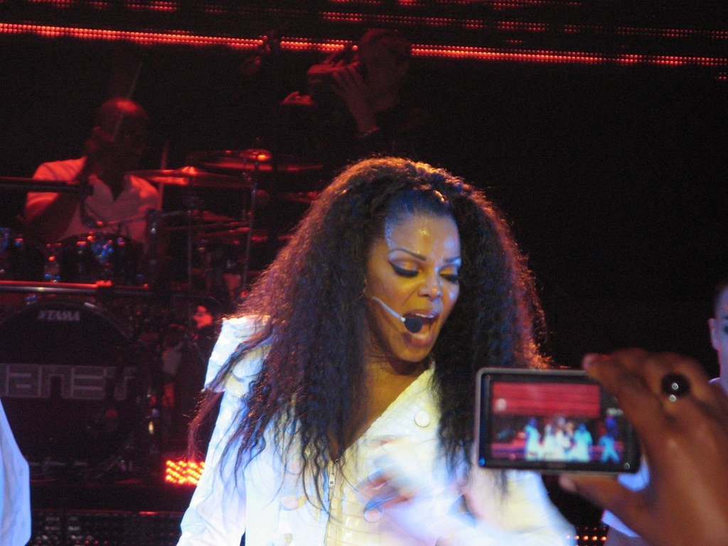 Janet Jackson (-MaDMAn-, Flickr, CC BY 2.0)