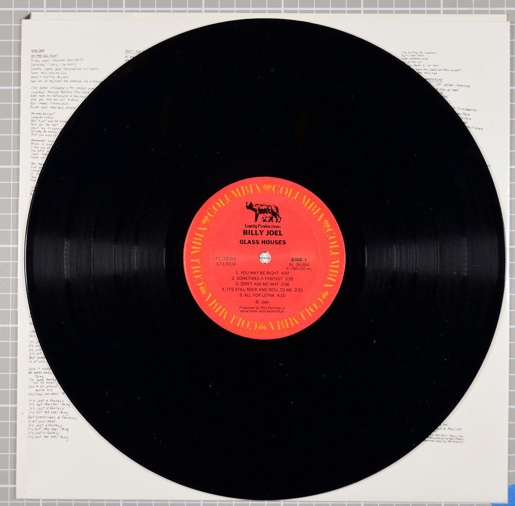 Billy Joel (dwhartwig, Flickr, CC BY 2.0)