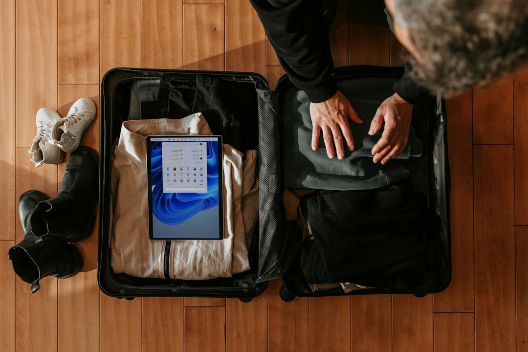 Leave Empty Space for Souvenirs (Image Credits: Unsplash)