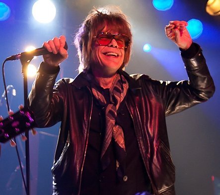 David Johansen (Image on Flickr

Uploaded by UAwiki, CC BY-SA 2.0)