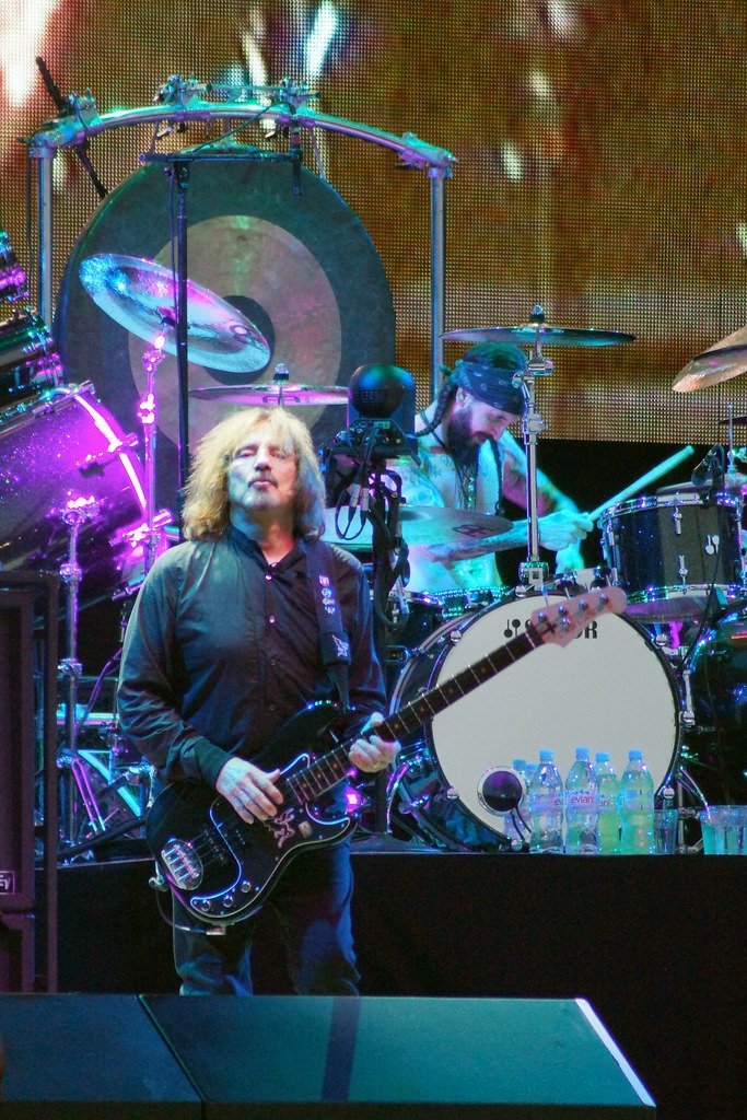 6. Geezer Butler Invented the Devil Horns (shaneless, Flickr, CC BY-SA 2.0)