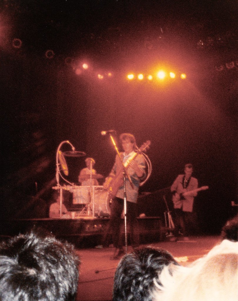 The Pretenders - Learning to Crawl (Jeff Marquis, Flickr, CC BY 2.0)