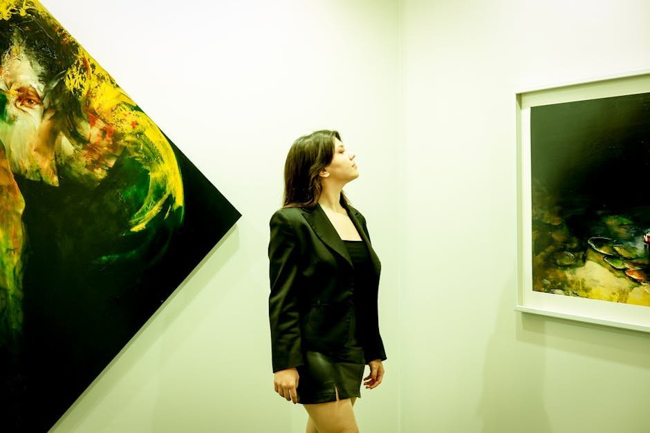 Changing Perspectives in Art Criticism (Image Credits: Pexels)