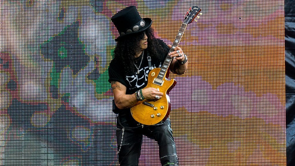 Guns N’ Roses (Raph_PH, Flickr, CC BY 2.0)
