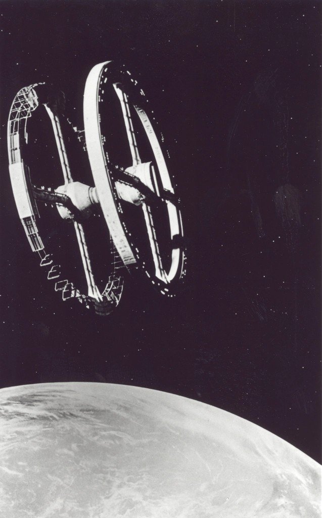 3. 2001: A Space Odyssey (1968) (Image Credits: Rawpixel)