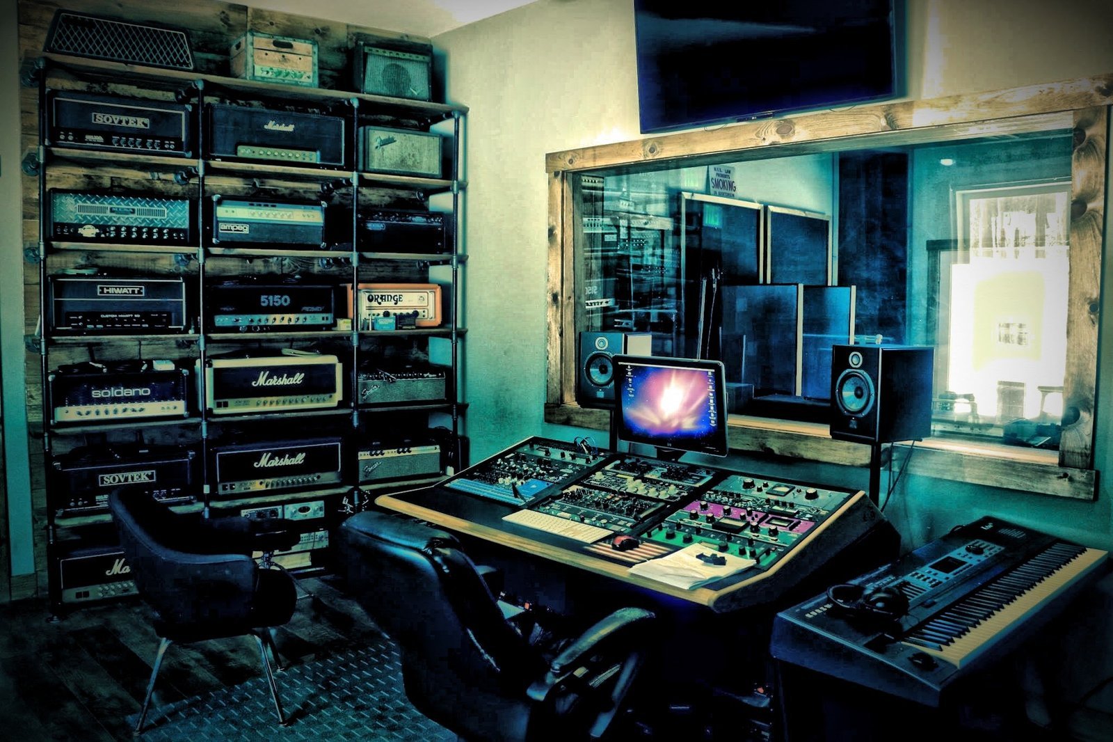 They Recorded Part of an Album at ABBA's Studio (By John Naclerio, CC BY-SA 4.0)