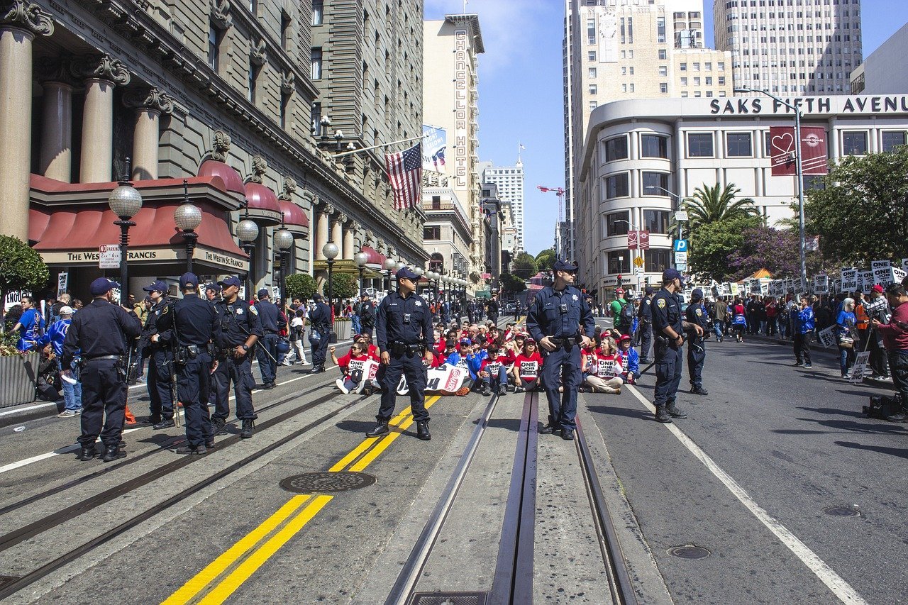 Labor Day Parades and Picnics (Image Credits: Pixabay)