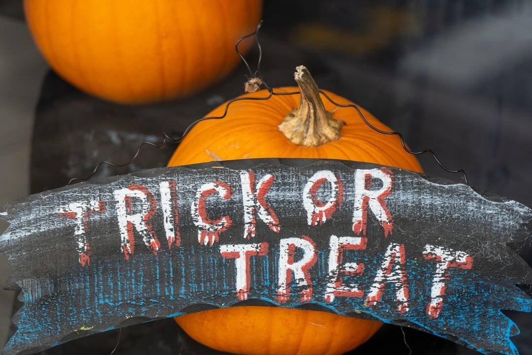 Halloween Costumes and Trick-or-Treating (Image Credits: Unsplash)
