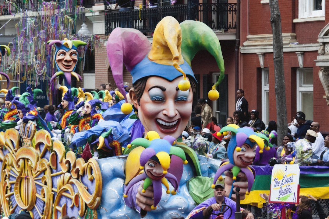 Mardi Gras Bead Throws and Parades (Image Credits: Unsplash)