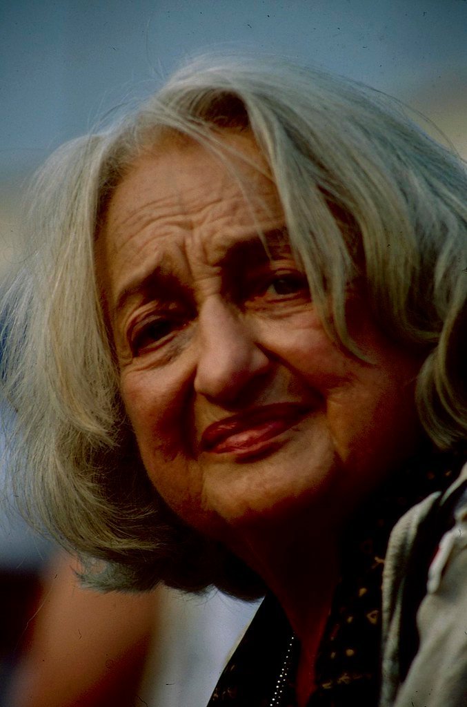 The Feminine Mystique by Betty Friedan (mollystevens, Flickr, CC BY-SA 2.0)