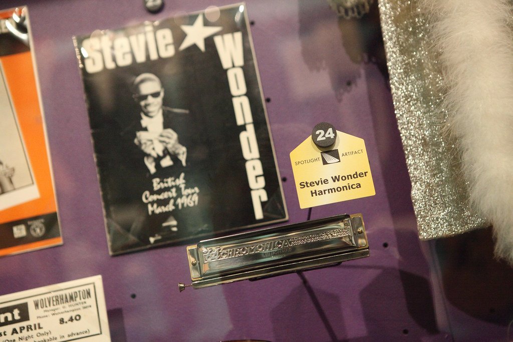 Superstition by Stevie Wonder (Sam Howzit, Flickr, CC BY 2.0)