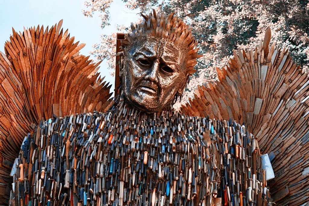 Art Challenging Social Norms (Image Credits: Rawpixel)