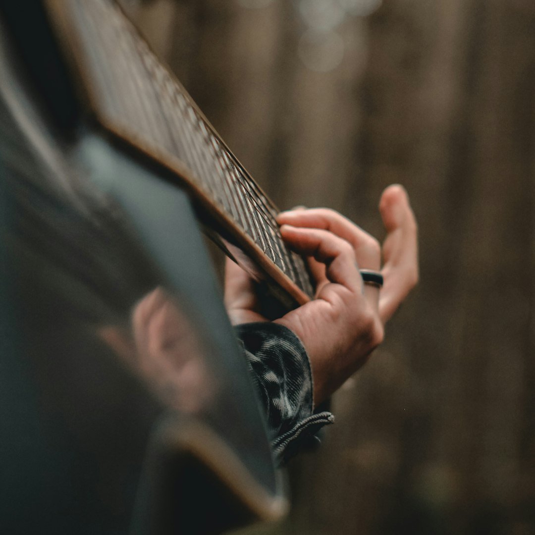 Kathy's Song (Image Credits: Unsplash)