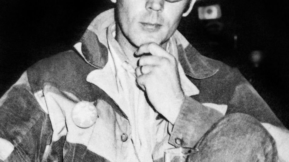 15 Famous Authors Whose Real Lives Were Dramatically Stranger Than Fiction