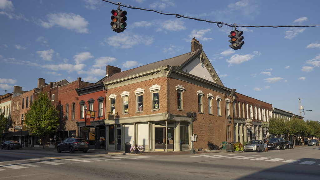 Bardstown, Kentucky (Joe K Gage, Flickr, CC BY-SA 2.0)