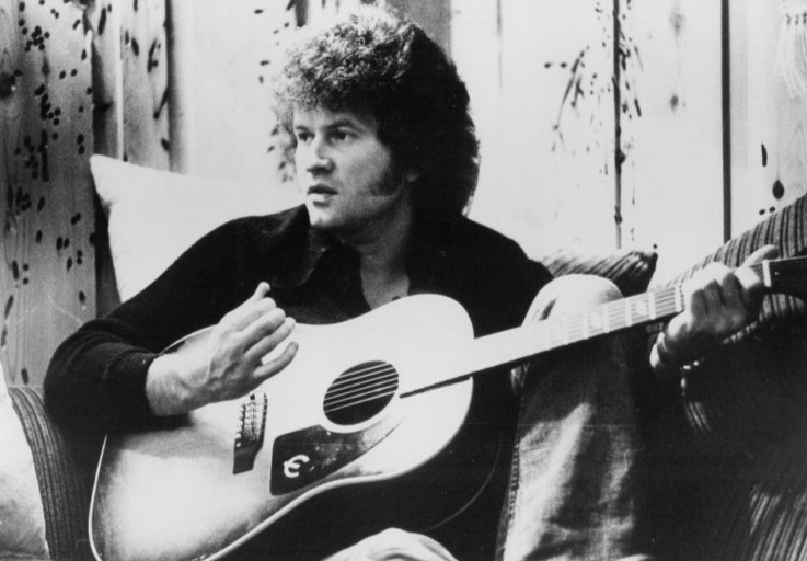 Seasons in the Sun by Terry Jacks (eBay item
photo front

photo back, Public domain)
