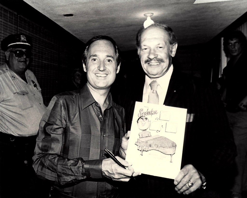 9. Neil Sedaka (CLender, Flickr, CC BY 2.0)